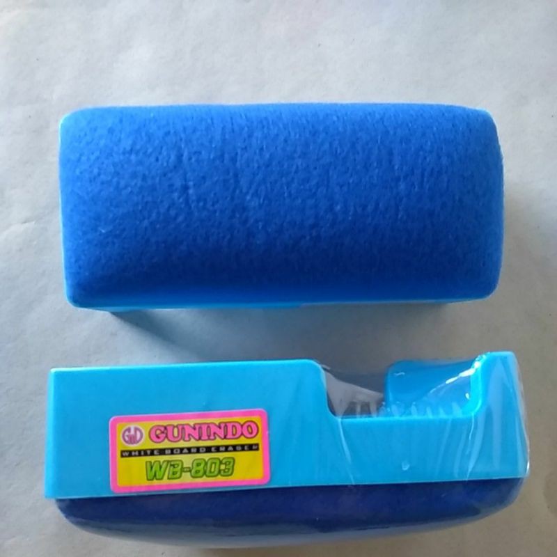 

Penghapus papan tulis Whiteboard GUNINDO WB 803 sedang uk 5 x 12 cm