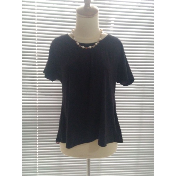 Blouse Jolie Femme Hitam Size*XL (Preloved)