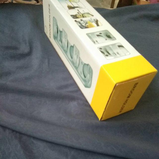 Gantungan Sapu Pel Sikat Kemoceng Praktis