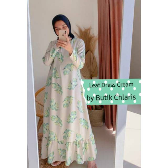 Flowery dress, Leaf Dress Cream by. Butik Chlaris