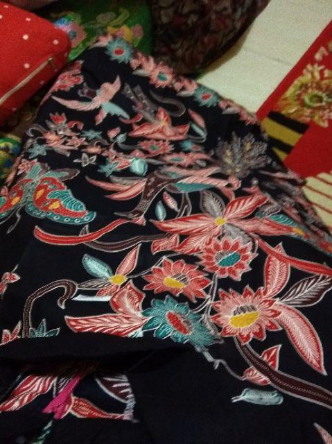 Tunik Batik Super Jumbo Shafira  Ld 136 Cm
