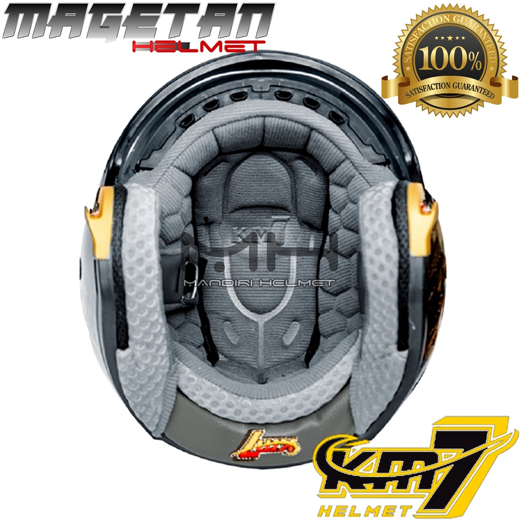 (Paket ganteng spoiler) HELM KM7 SEVEN KING BLACK GLOSSY SILVER-6