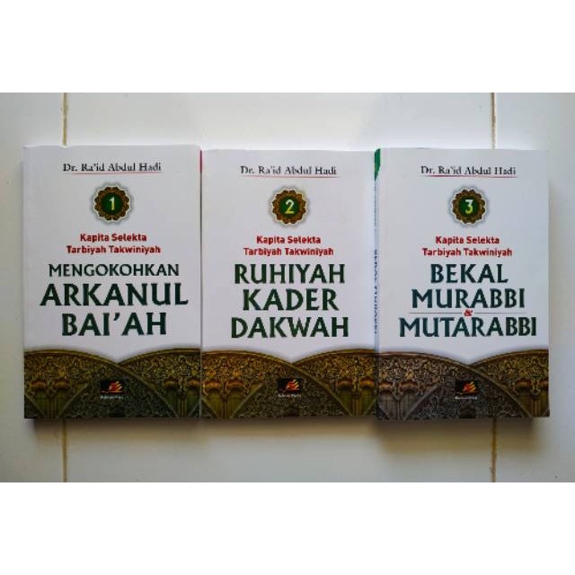 

Kapita Selekta Tarbiyah Takwiniyah (3 BUKU). RABBANI