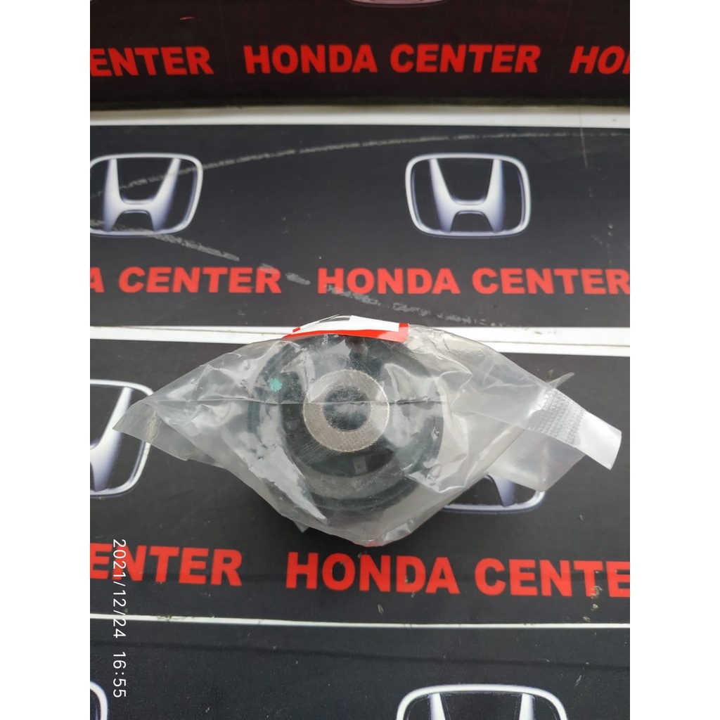 bushing bush bosh up upper arm belakang accord cp2 2008 2009 2010 2011