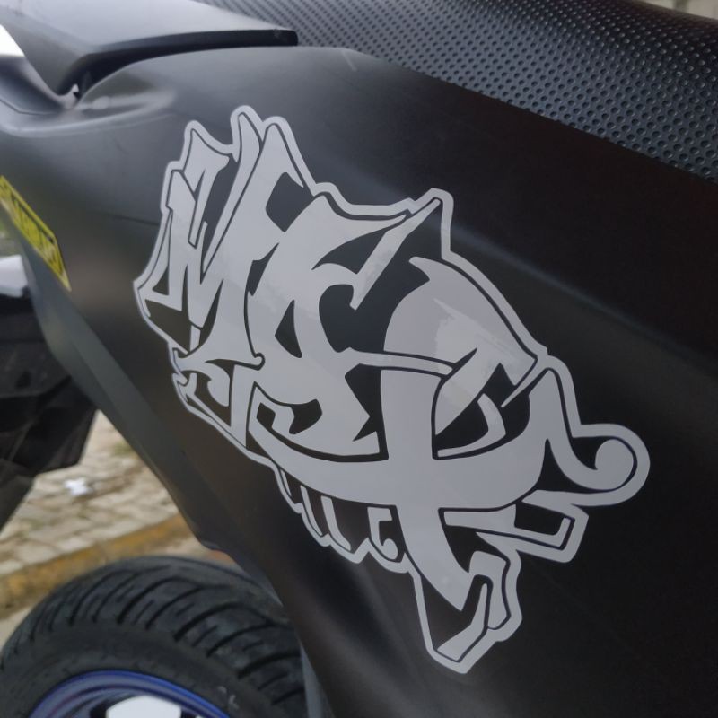 

stiker max grafiti