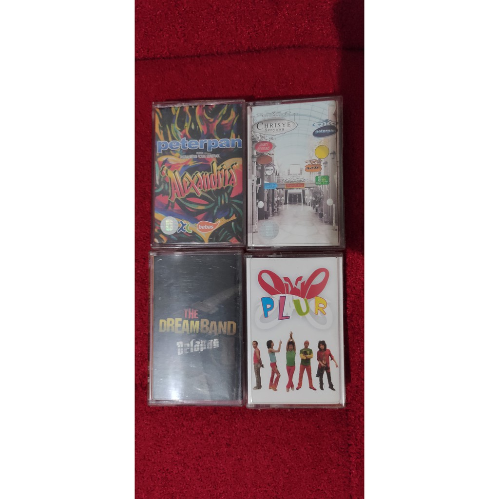 WTS 1 Paket isi 4 Kaset | Peterpan - Chrisye - The Dreamband - Slank
