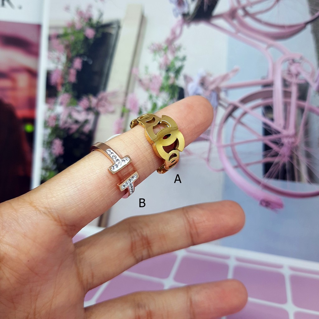 Cincin Wanita Titanium Elegan Batu Putih Rose Gold - BR565