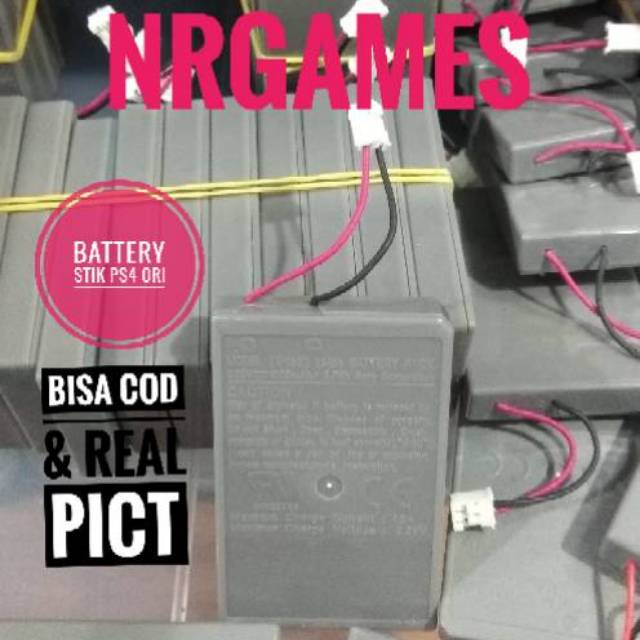 BATTERY STIK PS4 ORI / BATRE STIK PS4 ORIGINAL