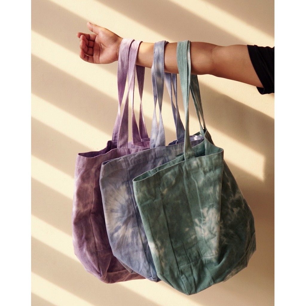 

Tie Dye Canvas Bag