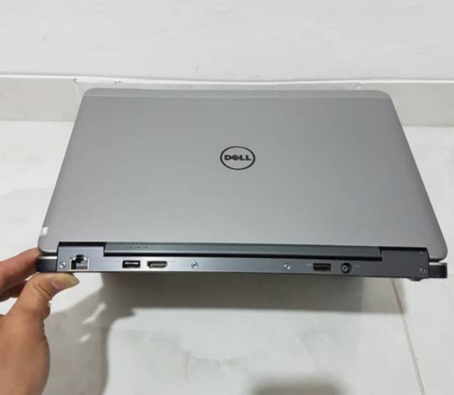 Laptop DELL LATITUDE - LAPTOP CORE i5 GEN 4-RAM 4GB-SSD 128GB-12in-MULUS