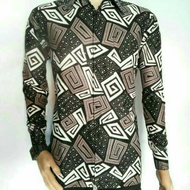 Kemeja batik lengan panjang