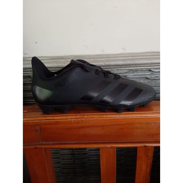 Sepatu bola Adidas Predator 20.4 fxg Jr