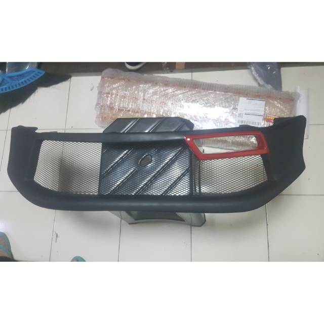 Grill Brio 2016 - 2017 mugen