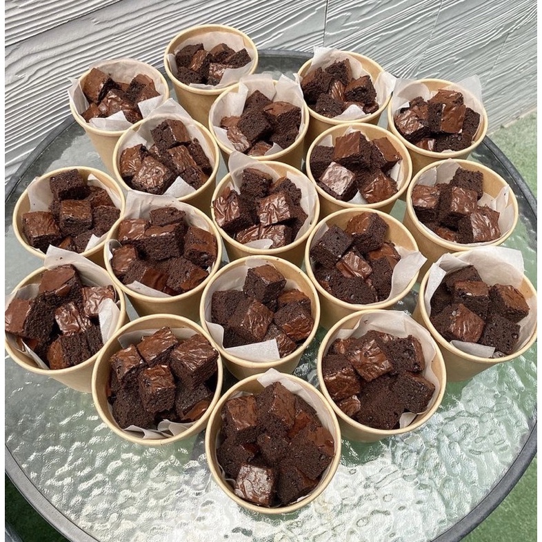 

brownies cubes