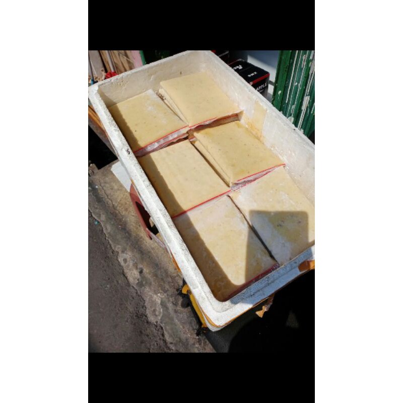 

Daging Durian Medan 1kg