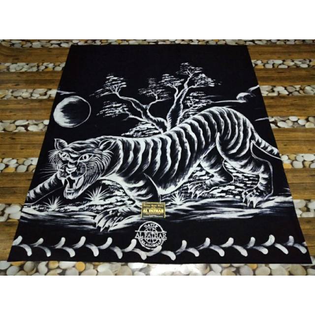 Sarung Lukis Ornamen | Sarung Lukis Motif Macan