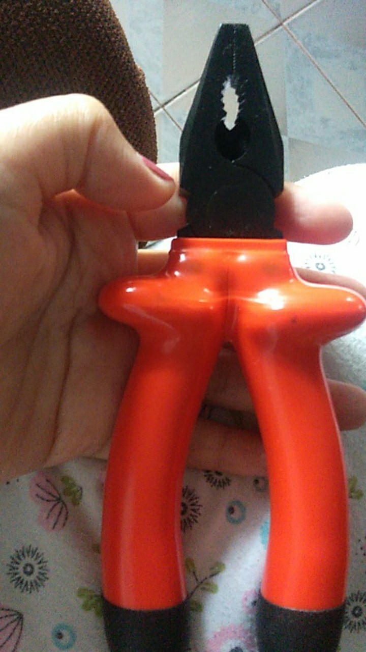 Camel Tang Anti Listrik Kombinasi 6 Inch Up To 1000v Tahan 1000 Volt