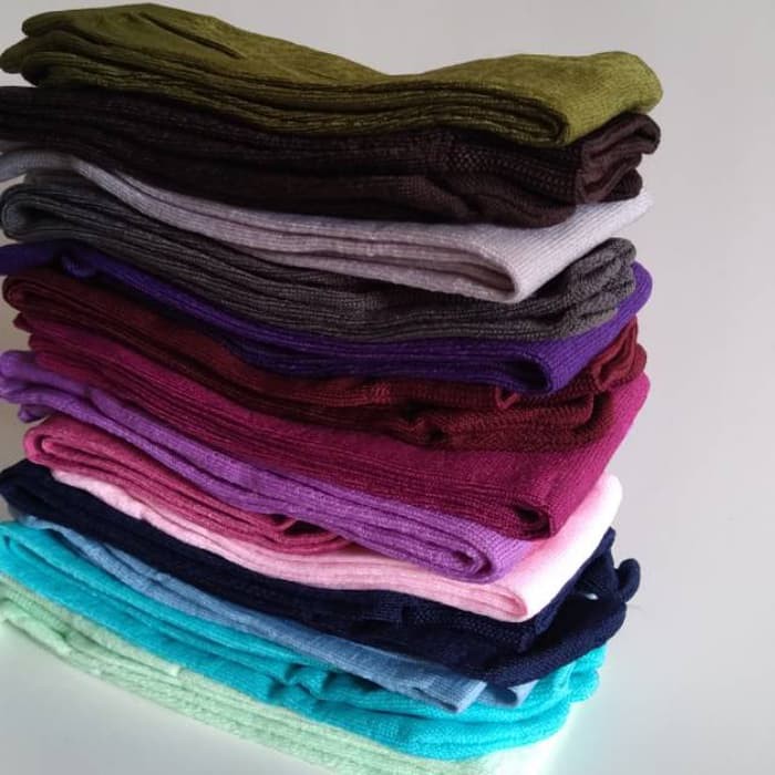 Kaos Kaki Jempol Poliester Warna-1