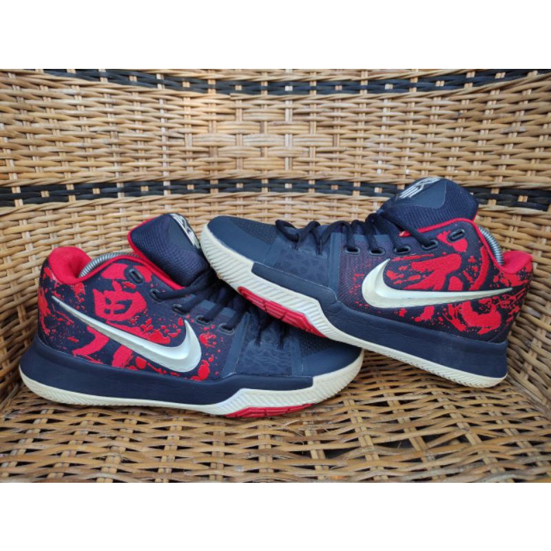 NIKE KYRIE 3 SAMURAI