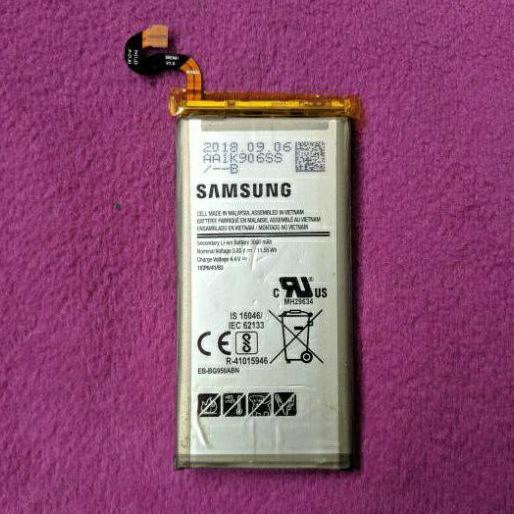 Baterai Samsung Galaxy S8 Ori Copotan