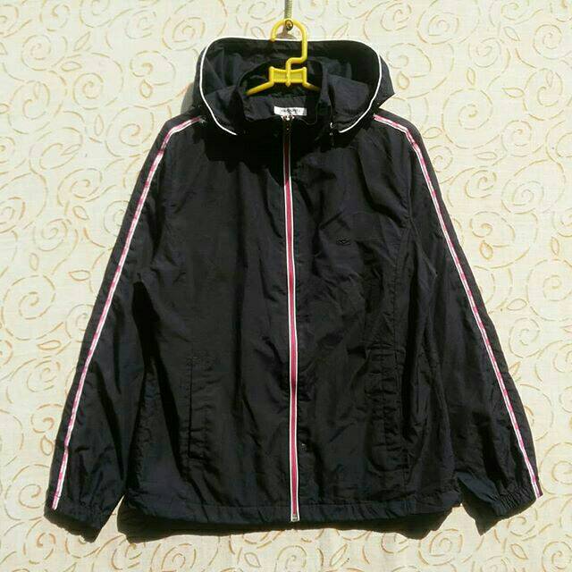 Jaket outdoor second pro specs