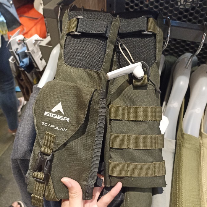Bantalan Bahu Eiger SCAPULAR SHOULDER PAD Green Hijau 91000 7210 Ori