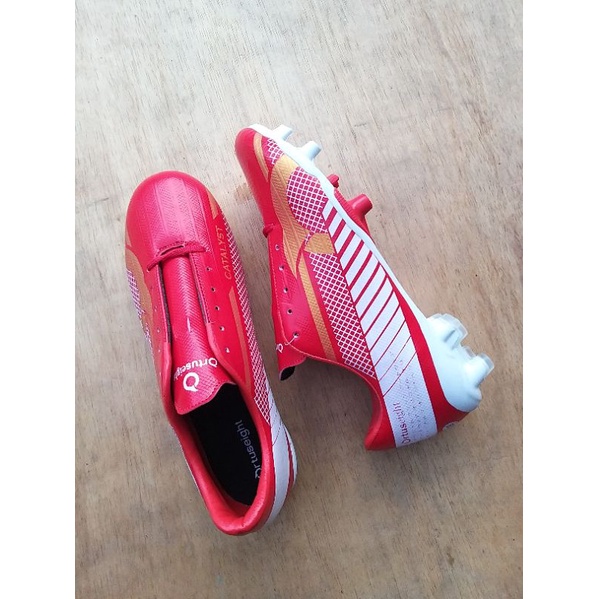 sepatu bola spec accelerator lightspeed ll pro ( cod )-liberte merah
