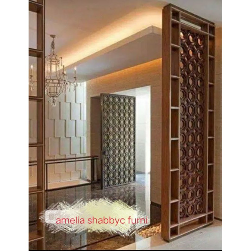 Penyekat ruangan / partisi kayu jati custom motif