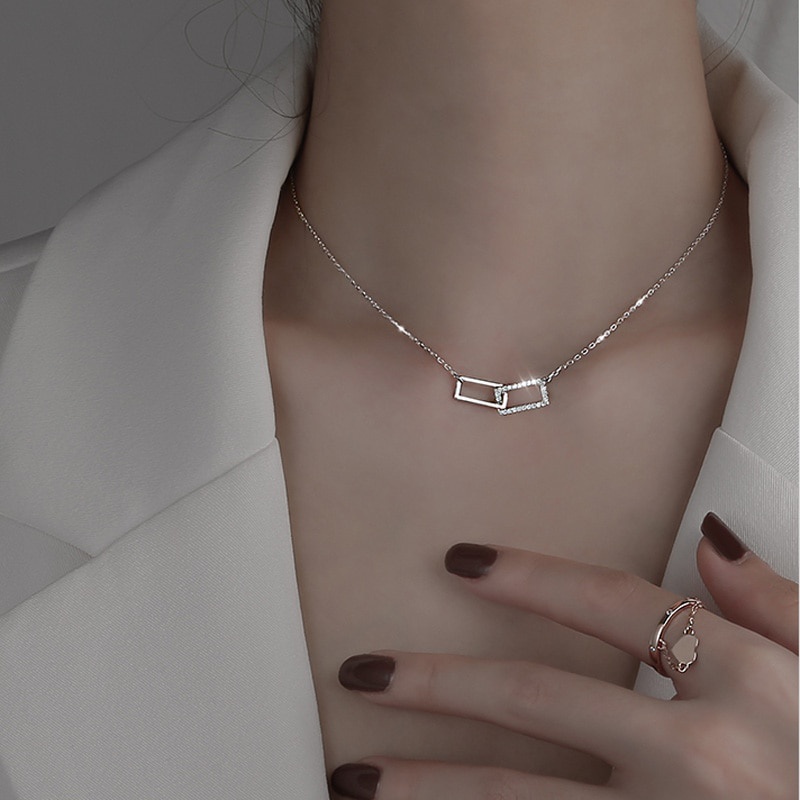 Kalung Rantai Clavicle Asimetris Dengan Gesper Cincin Ganda Untuk Wanita