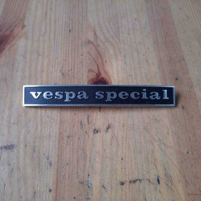 Logo Badge Emblem Vespa Special Smallframe PTS 90 100 Alumunium Nos