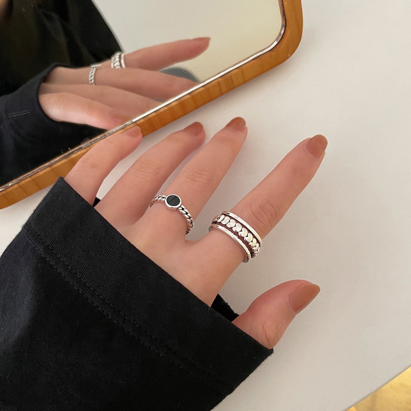 Fashion Set Cincin Kombinasi Wanita Sederhana Pembukaan Dapat Disesuaikan Keren Desain Niche Cincin Bersih -Won