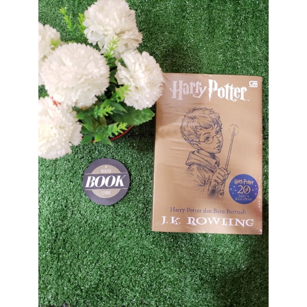 Harry Potter Dan Batu Bertuah (Harry Potter And The Philosopher's Stone)