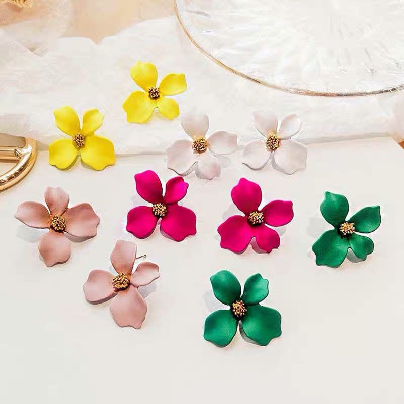 [COD] Anting Tusuk Motif Bunga Aksesoris Fashion Anting Wanita