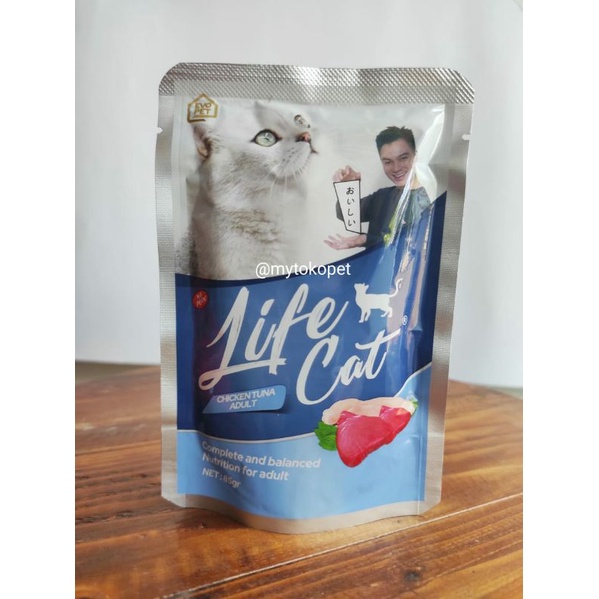 LIFECAT Makanan Kucing Dewasa CHICKEN TUNA