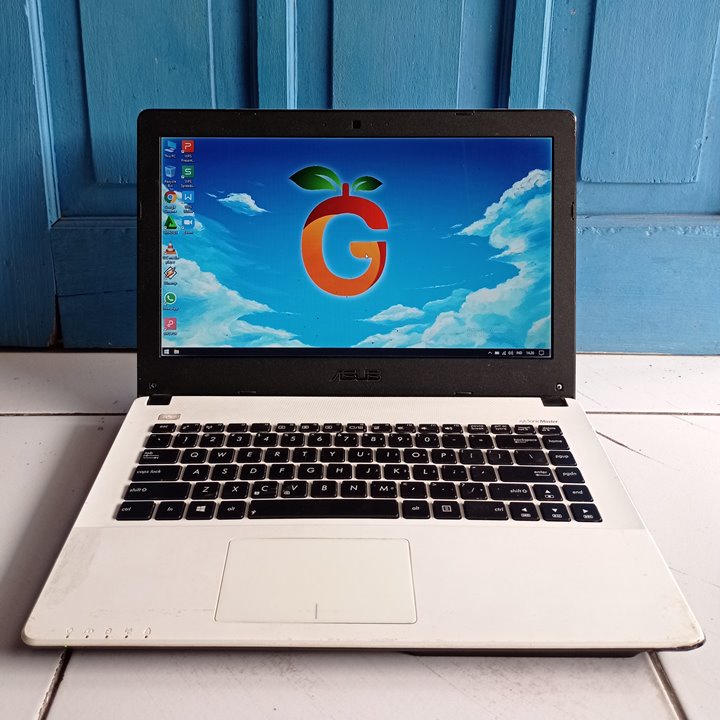 Asus X450CA Putih Slim Tipis 14 inch RAM 4GB SSD 128GB Laptop Second