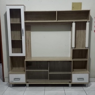 Bufet Pajangan TV Type LVR 1600
