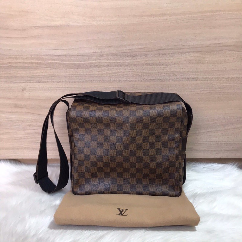 Authentic Preloved Lv Naviglio Damier/ lv sling/ lv damier