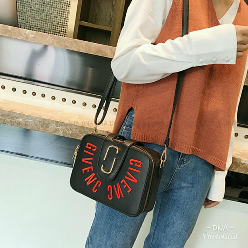 Slingbag Tas Selempang MJ Given / Tas Bandung / Tas Batam / Tas Murah / Tas Fashion