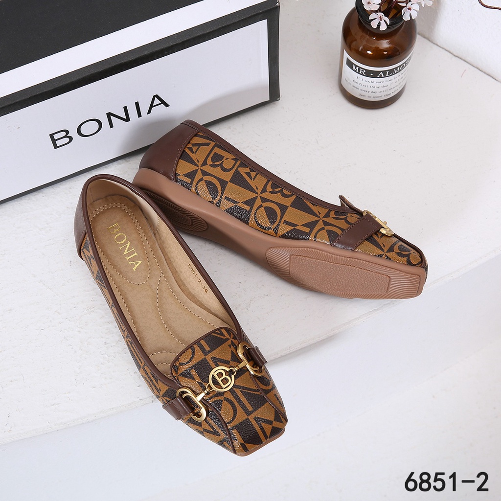 Bo Monogram Logo B Flat Shoes #6851-2