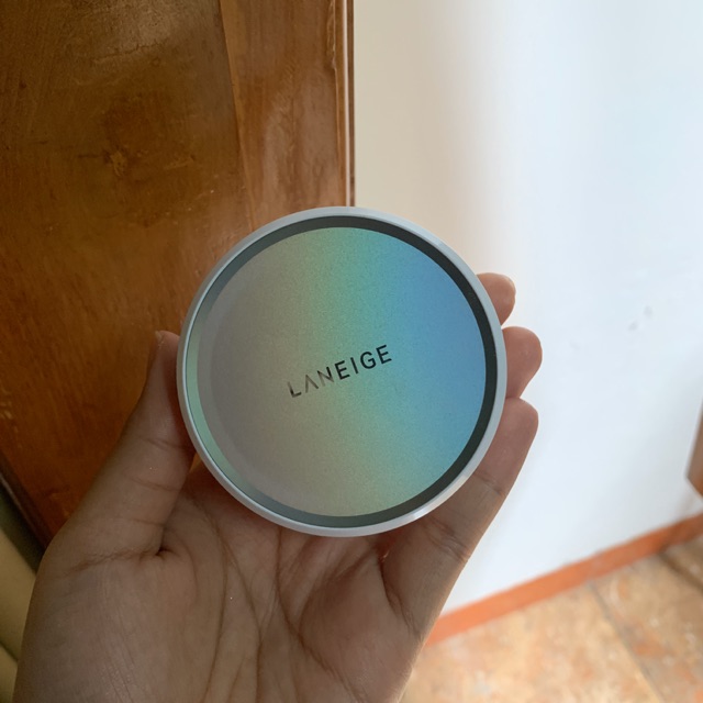 PRELOVED‼️‼️ laneige case cushion