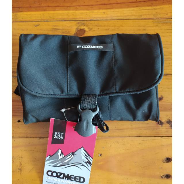 Tas kecil alat mandi Cozmeed