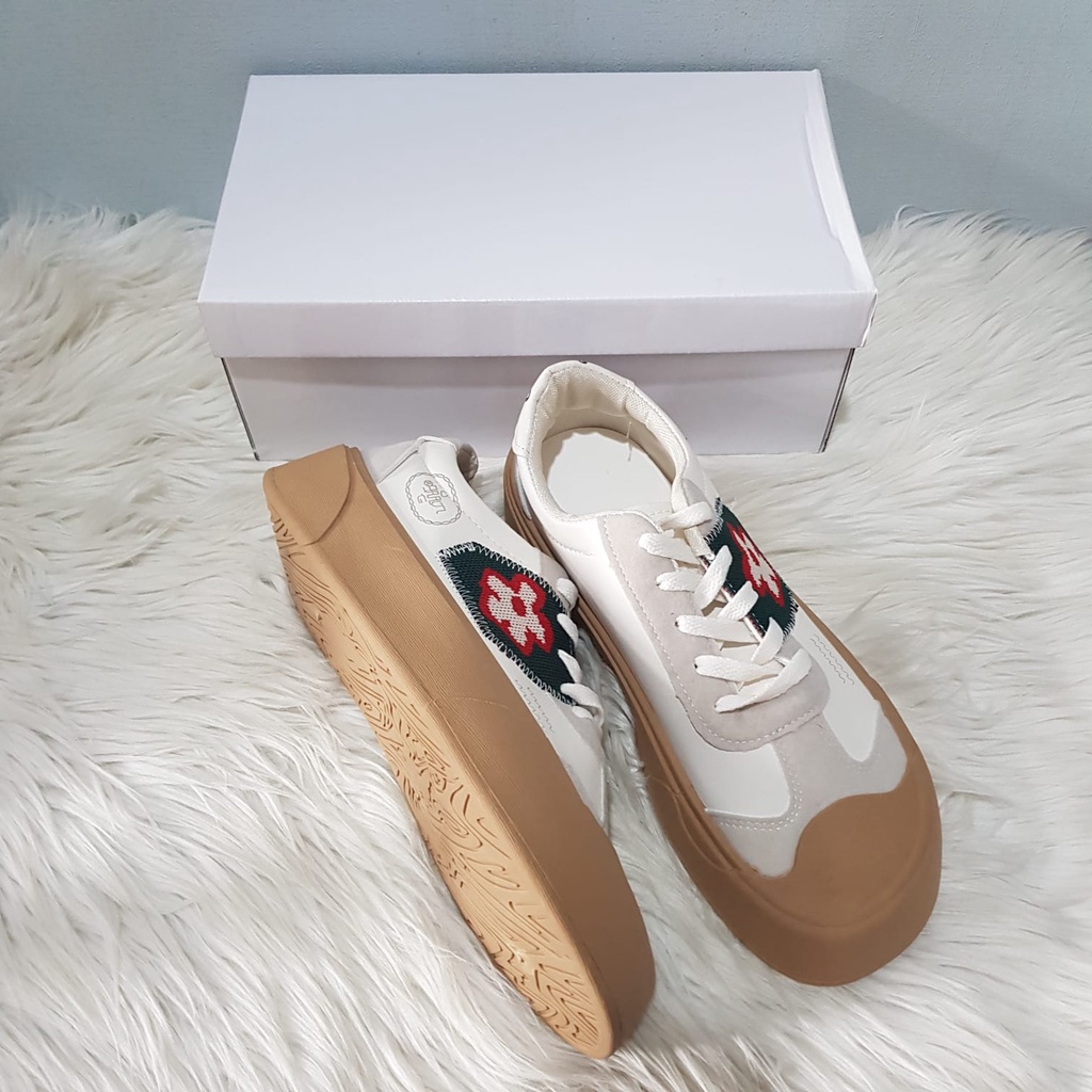 2172 Sepatu Murah Wanita Sneakers Import Korea Fashion