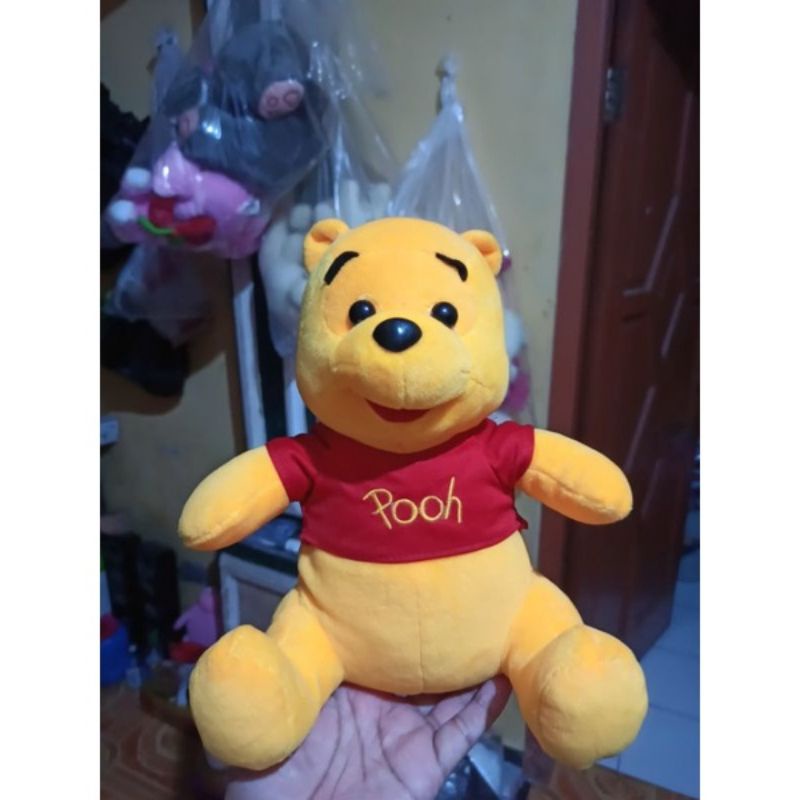 Boneka Winnie the Pooh S (20cm)