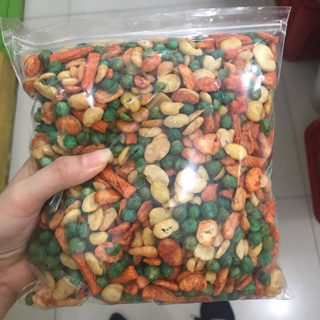 

KACANG CAMPUR 500 GRAM | MIX PEANUTS | KACANG CAMPURAN | KACANG CAMPURAN ENAK LENGKAP SNACKYMDN