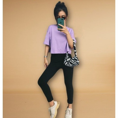 Kaos Cewek Seksi Baju Wanita Kekinian Oversize Crop Top Polos