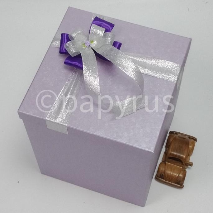 

[COD] Papyrus 25x25 Tinggi 30cm Kotak Kado Gift Box [COD]