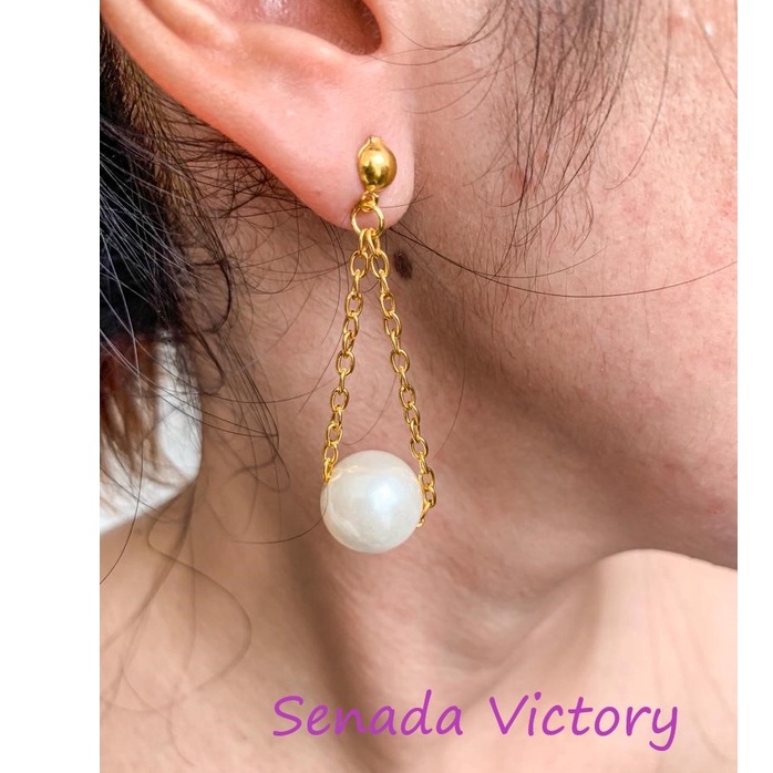 Senada Victory Anting Rantai Aksen Mutiara Putih Aksesoris Wanita SVA025