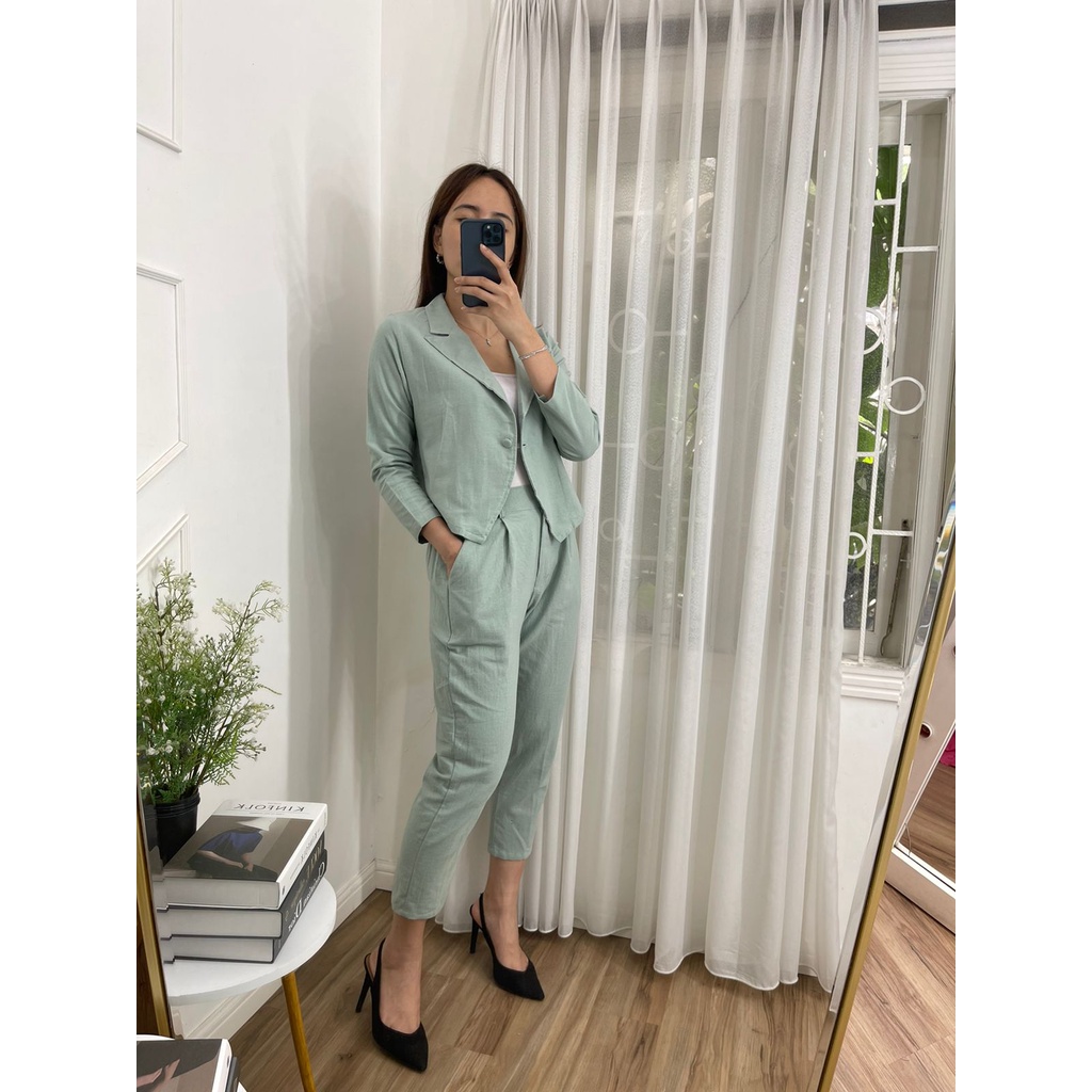 GBY CLOTHING - WINSHA ONE SET-MINT