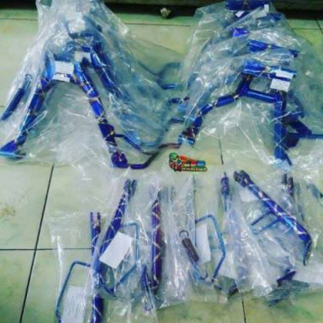 Standar Tengah Dan Samping Vario 150, Vario 125,Beat Fi, Beat, Scopy,Vario XXX Blue Thailand