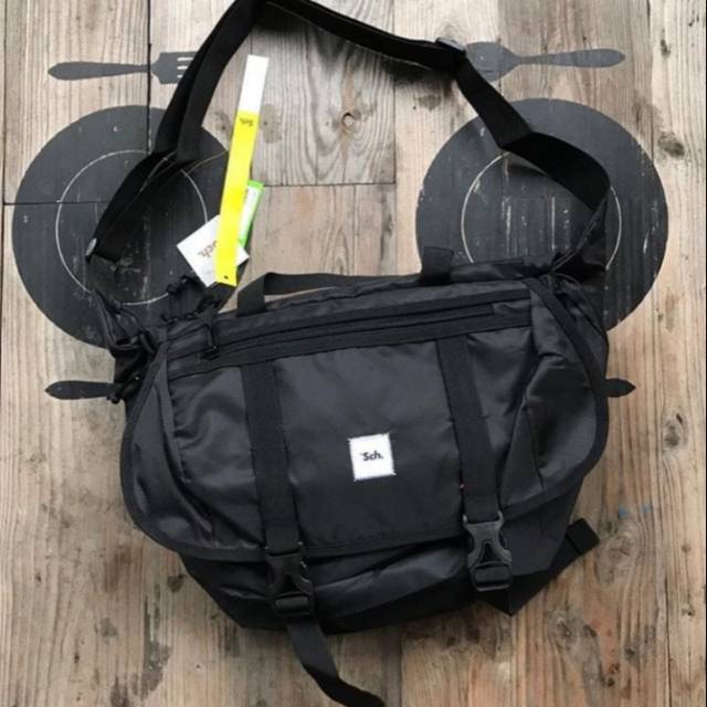 Tas rsch labazhan hitam original